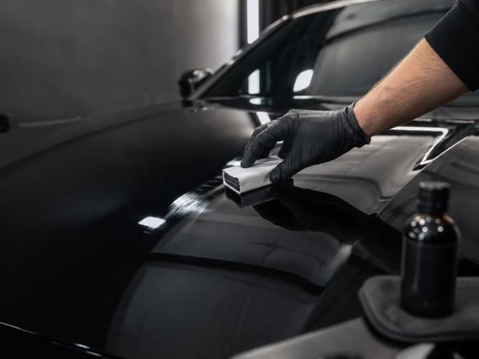 Ceramic coating — applying coating solution to the hood